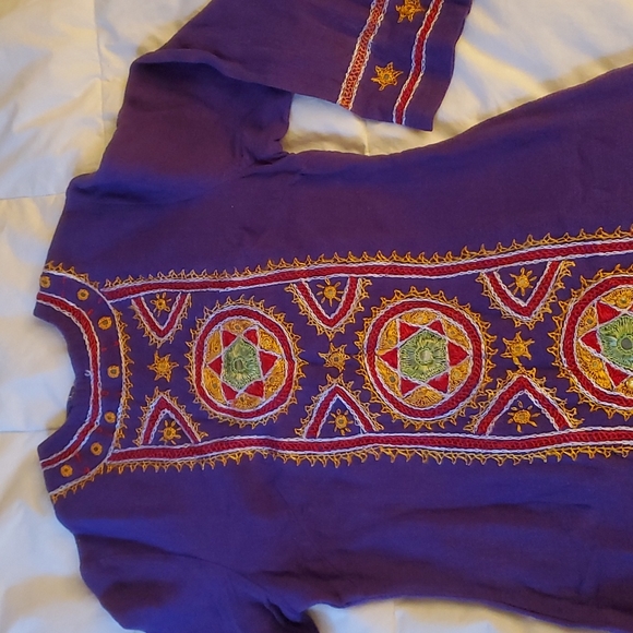 Raja of India Purple Hippie Embroidery Dress - Picture 4 of 9